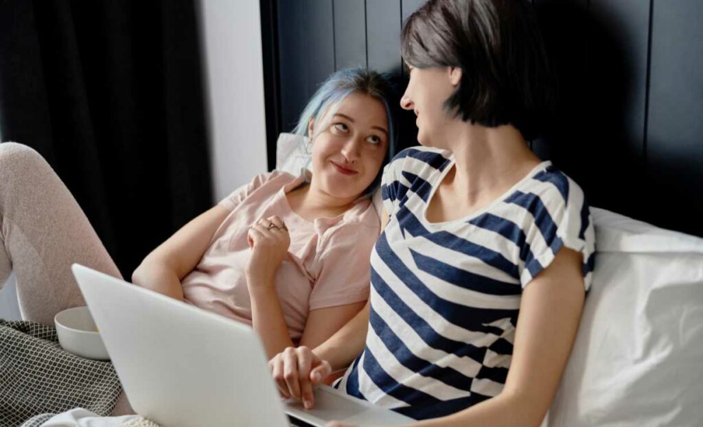 Considerations Before Seeking Online Gender Dysphoria Therapy
