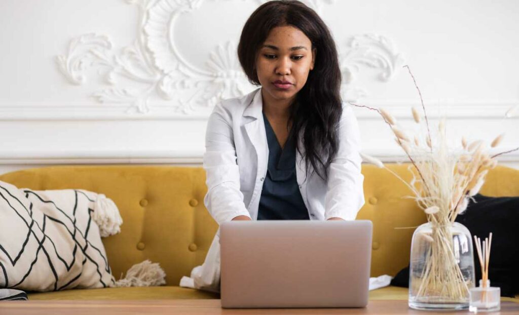 Considerations Before Starting Online Counseling