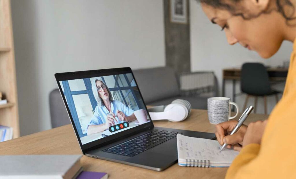 Finding The Right Online Therapy For Students