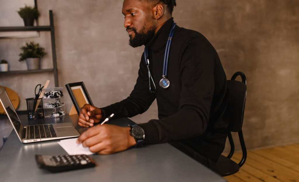 Finding the Right Online Group Therapy for You
