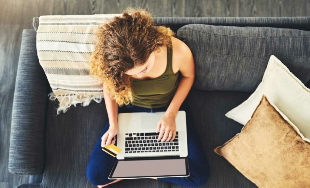 Online Group Therapy vs. In-Person Pros and Cons