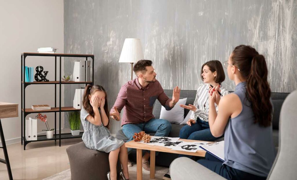 What To Expect From A Family Psychology Session